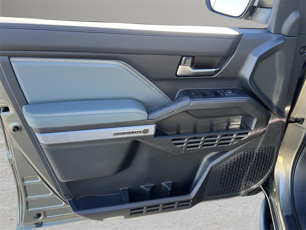 2026 Toyota Tacoma i-FORCE MAX Tacoma Trailhunter