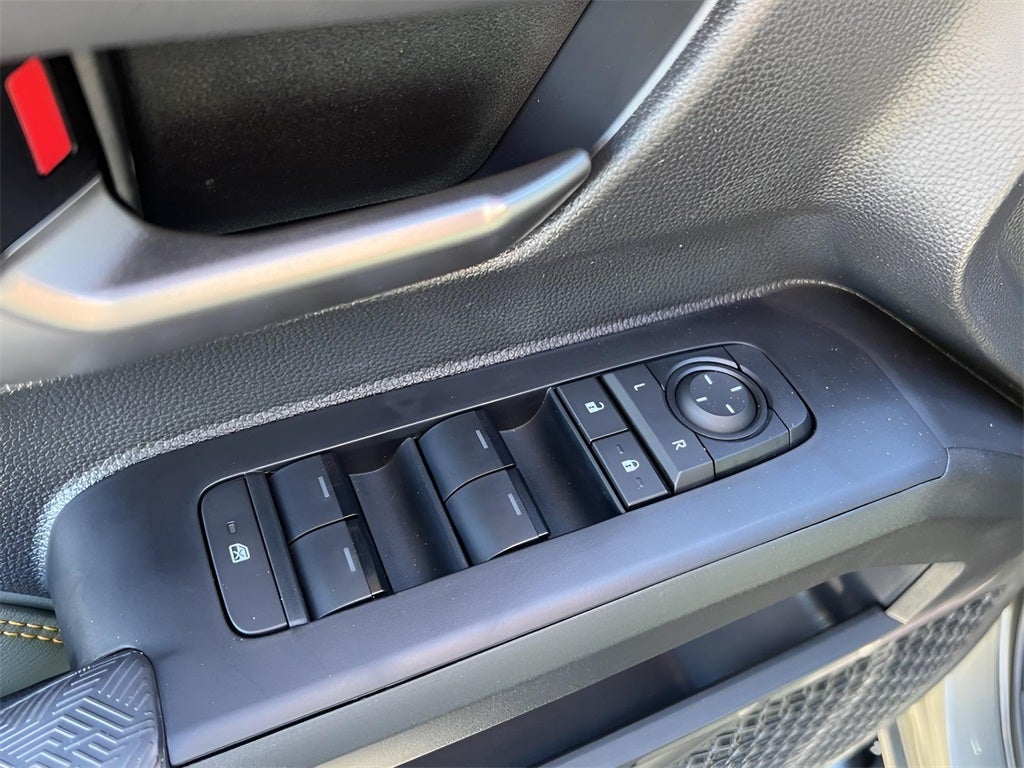 2026 Toyota Tacoma i-FORCE MAX Tacoma Trailhunter