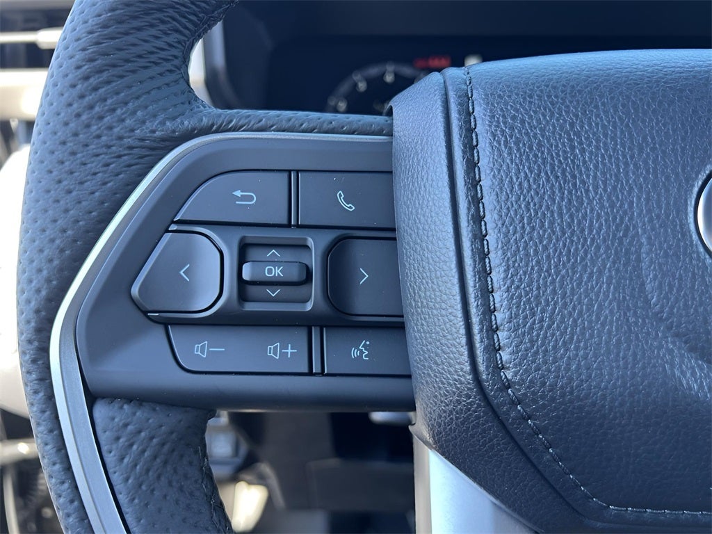 2026 Toyota Tacoma i-FORCE MAX Tacoma Trailhunter