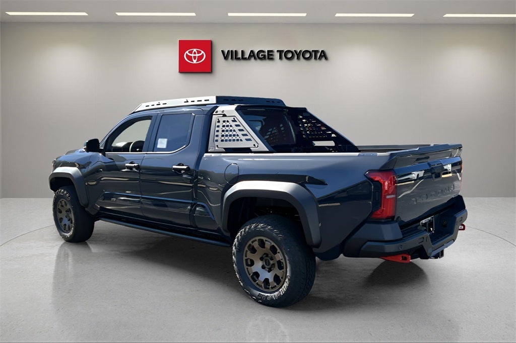 2026 Toyota Tacoma i-FORCE MAX Tacoma Trailhunter