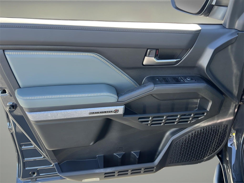 2026 Toyota Tacoma i-FORCE MAX Tacoma Trailhunter