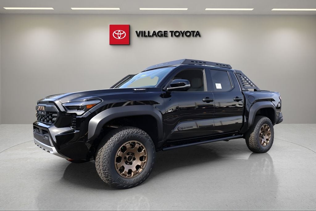 2026 Toyota Tacoma i-FORCE MAX Tacoma Trailhunter