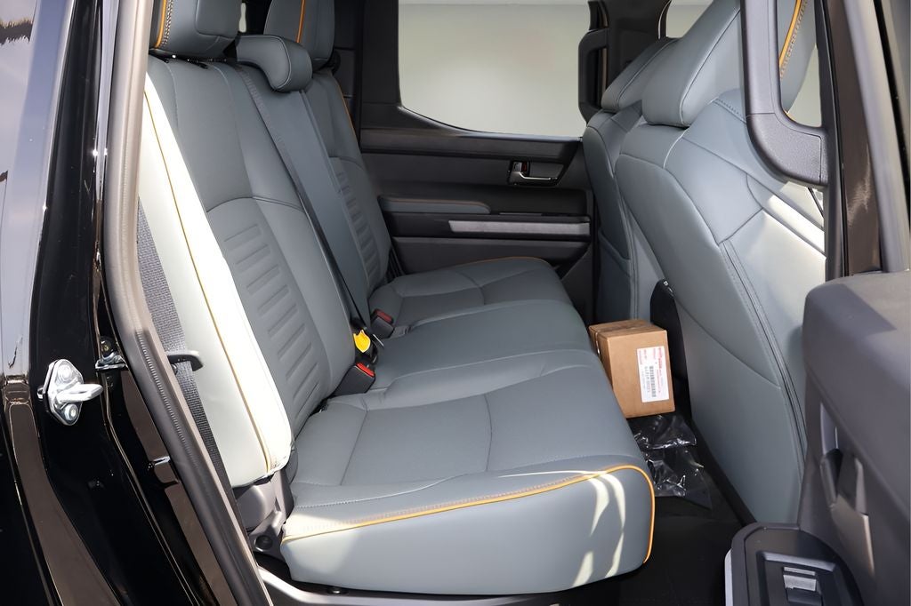 2026 Toyota Tacoma i-FORCE MAX Tacoma Trailhunter