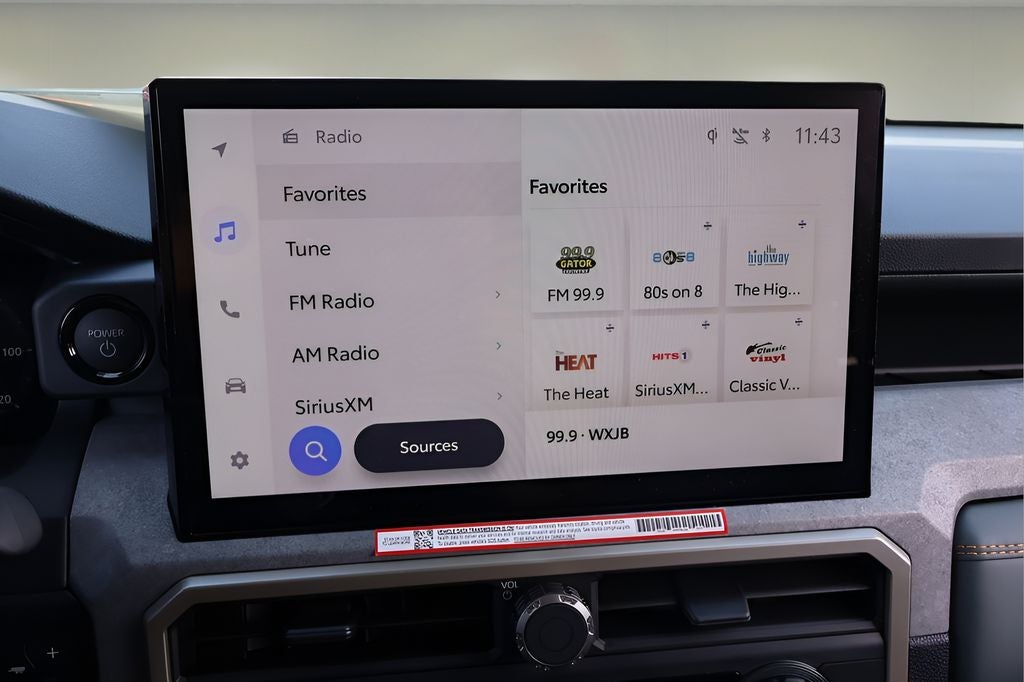 2026 Toyota Tacoma i-FORCE MAX Tacoma Trailhunter