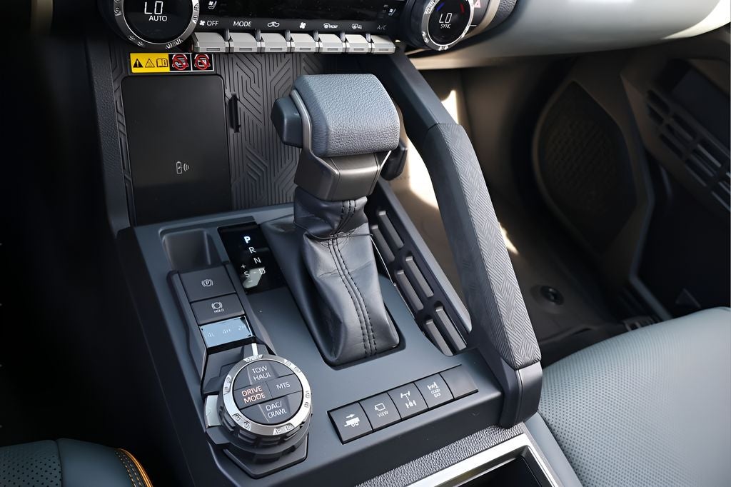 2026 Toyota Tacoma i-FORCE MAX Tacoma Trailhunter