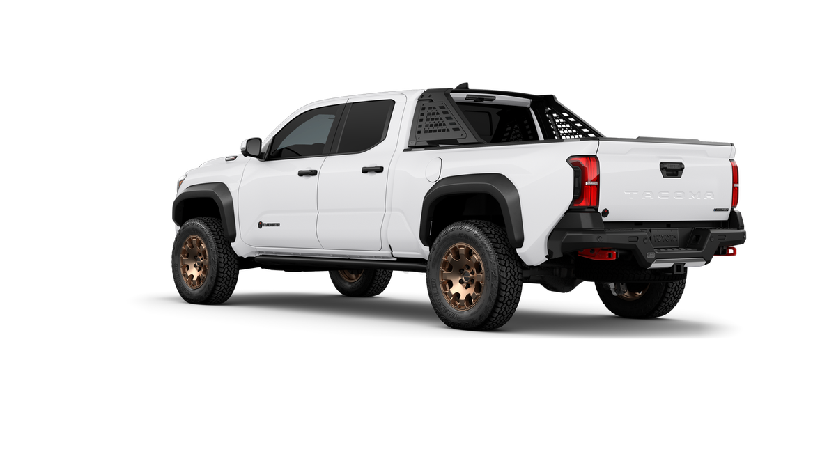 2026 Toyota Tacoma i-FORCE MAX Tacoma Trailhunter
