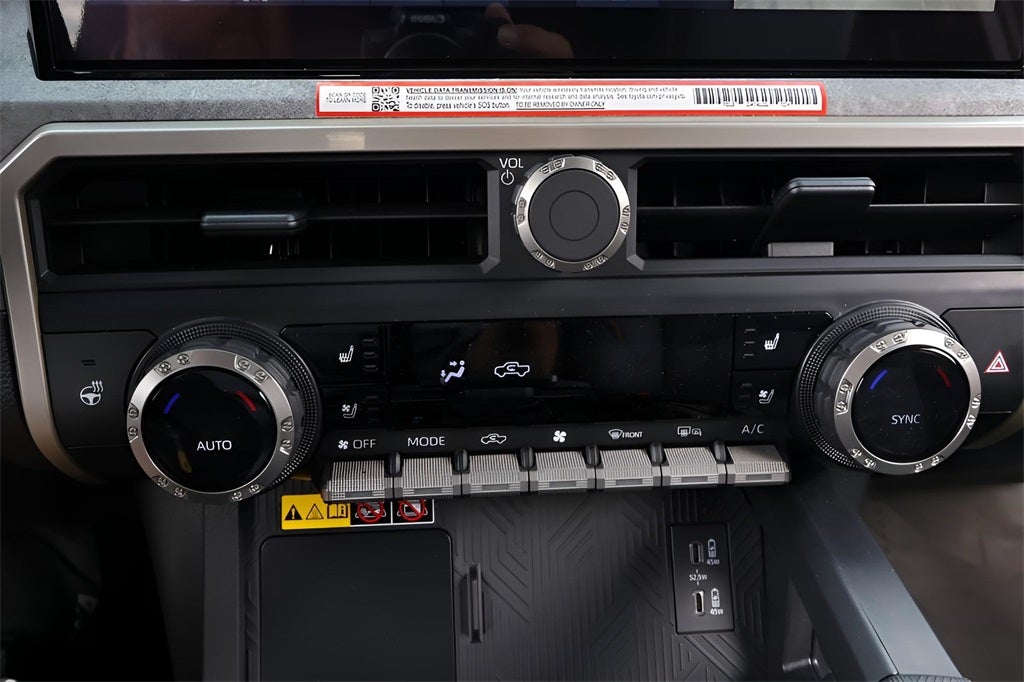 2026 Toyota Tacoma i-FORCE MAX Tacoma Trailhunter