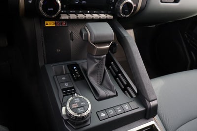 2026 Toyota Tacoma i-FORCE MAX Tacoma Trailhunter