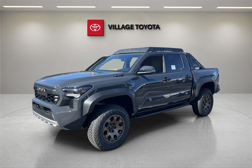 2026 Toyota Tacoma i-FORCE MAX Tacoma Trailhunter