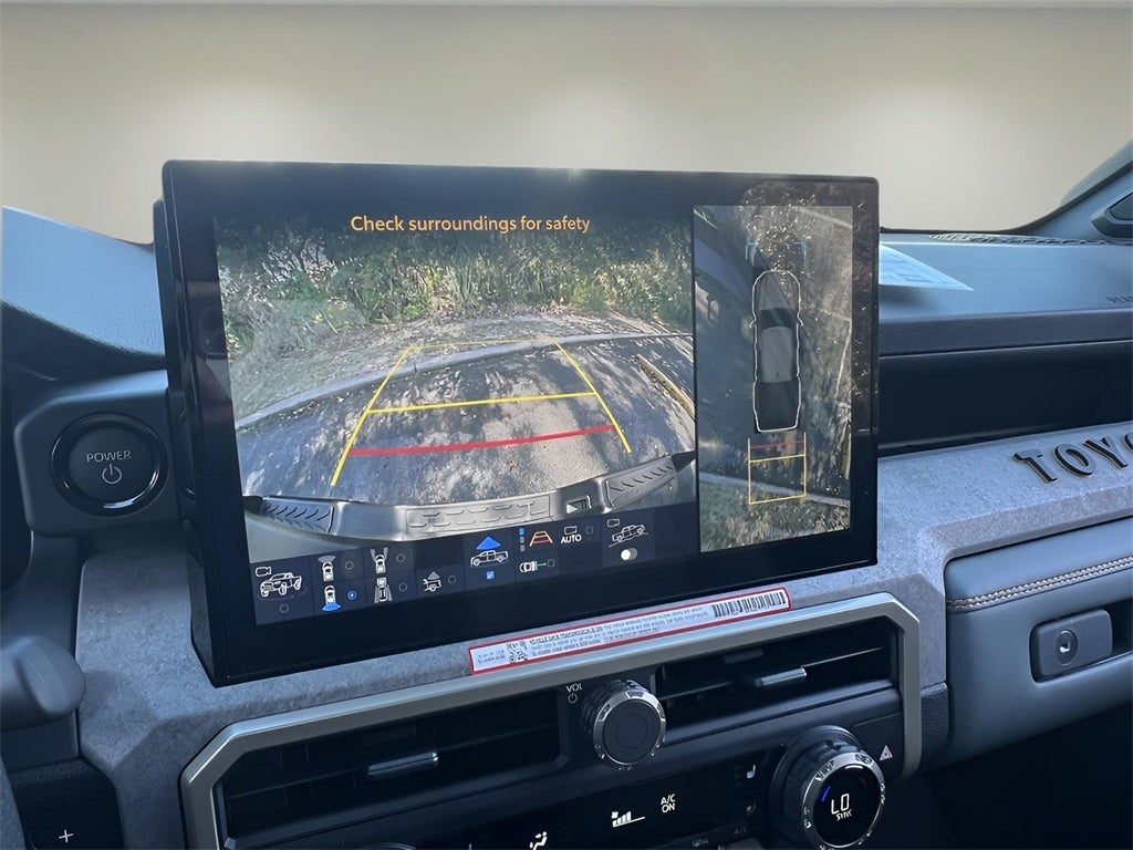 2026 Toyota Tacoma i-FORCE MAX Tacoma Trailhunter