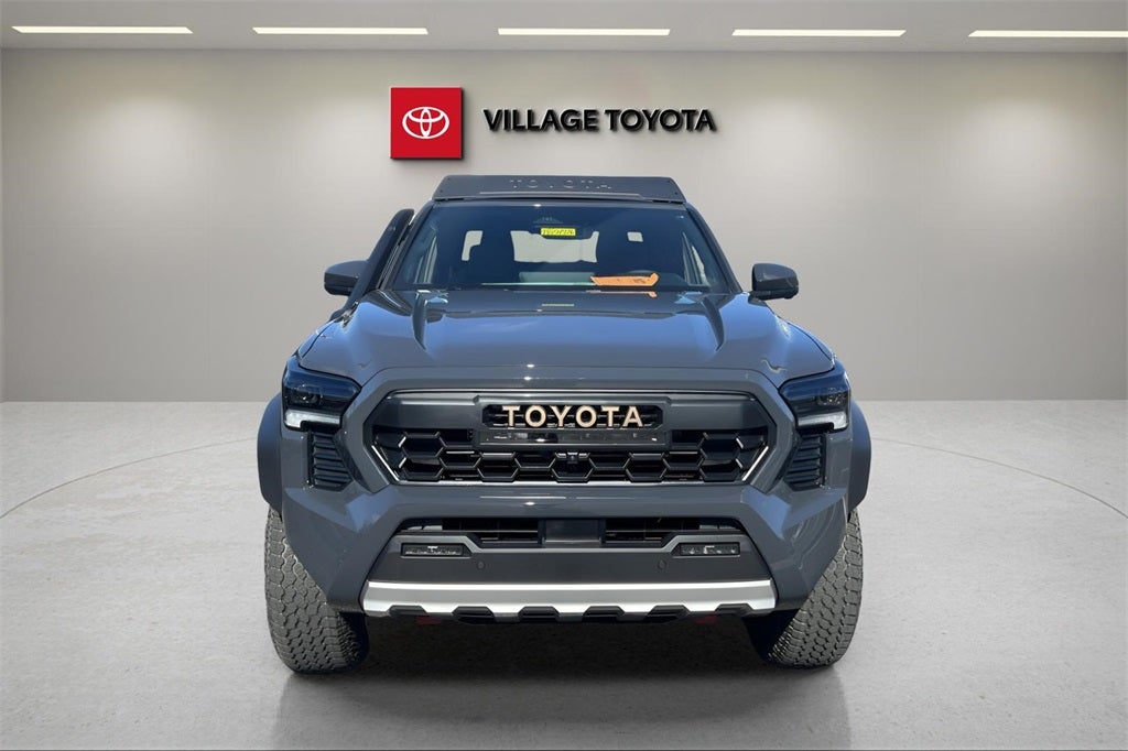 2026 Toyota Tacoma i-FORCE MAX Tacoma Trailhunter