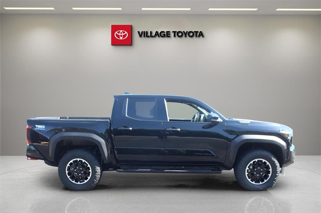 2025 Toyota Tacoma i-FORCE MAX Tacoma TRD Off-Road
