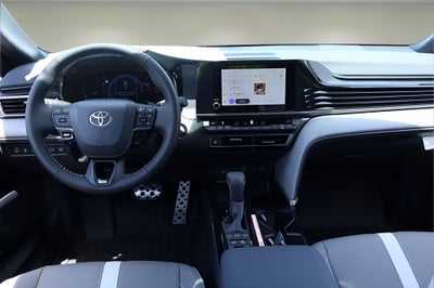 2026 Toyota Camry SE AWD