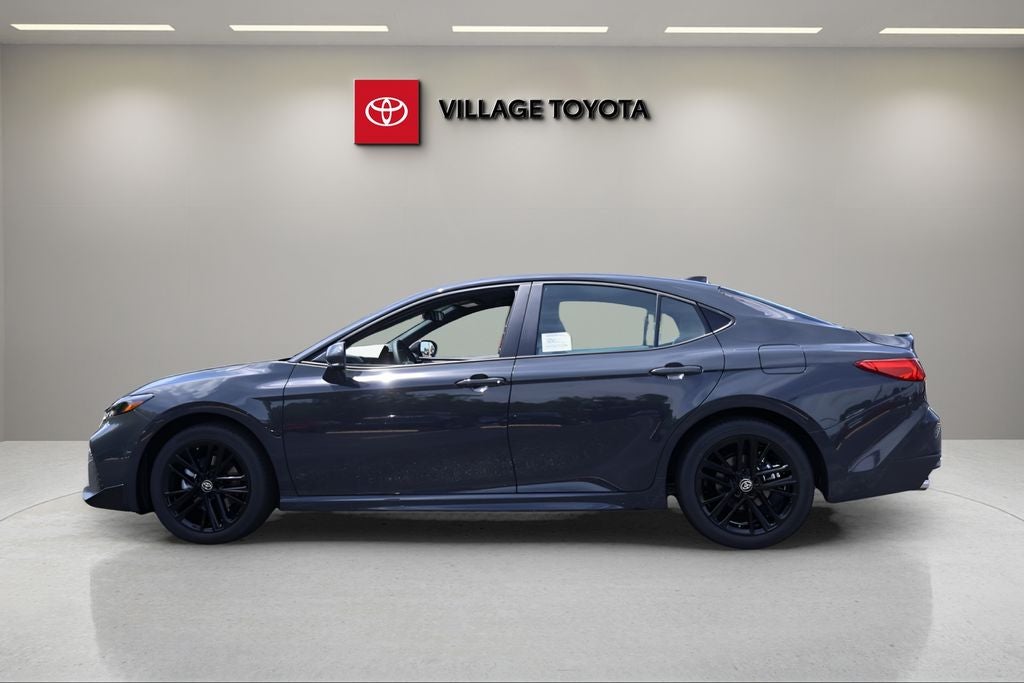 2026 Toyota Camry SE AWD