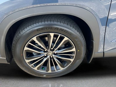 2026 Toyota Grand Highlander Hybrid MAX Platinum
