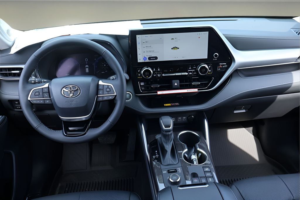 2026 Toyota Highlander Platinum