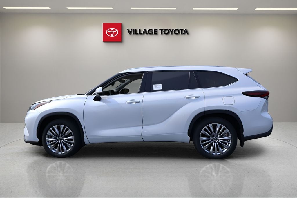 2026 Toyota Highlander Platinum