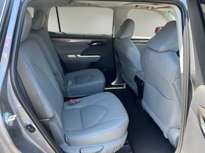 2026 Toyota Highlander Limited