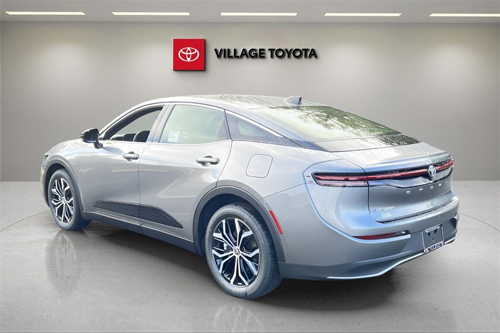 2026 Toyota Toyota Crown XLE