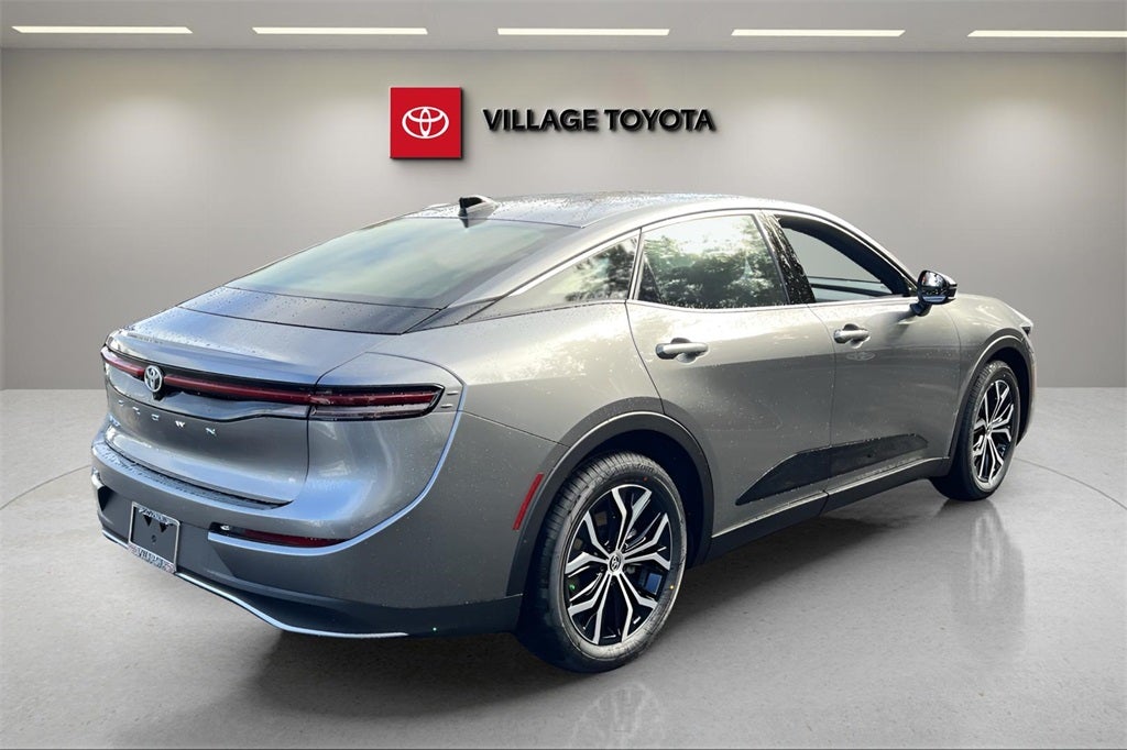 2026 Toyota Toyota Crown XLE