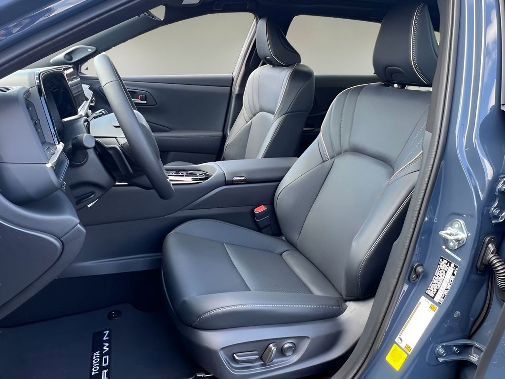 2026 Toyota Toyota Crown Signia Limited