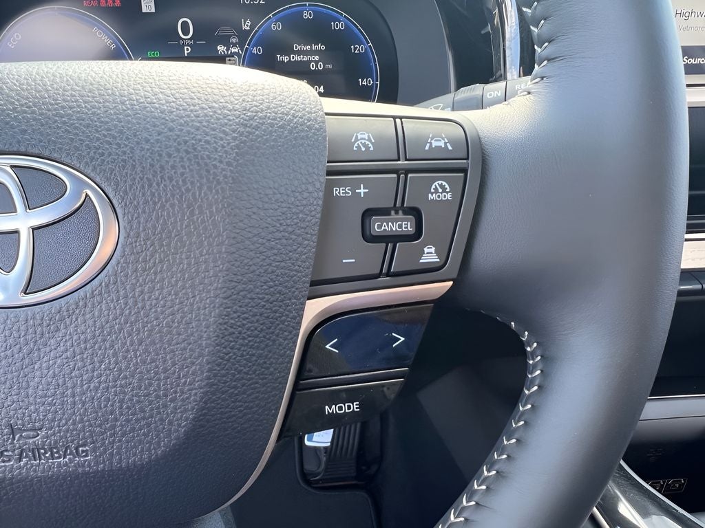 2026 Toyota Toyota Crown Signia Limited