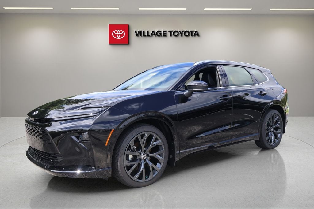 2026 Toyota Toyota Crown Signia Limited