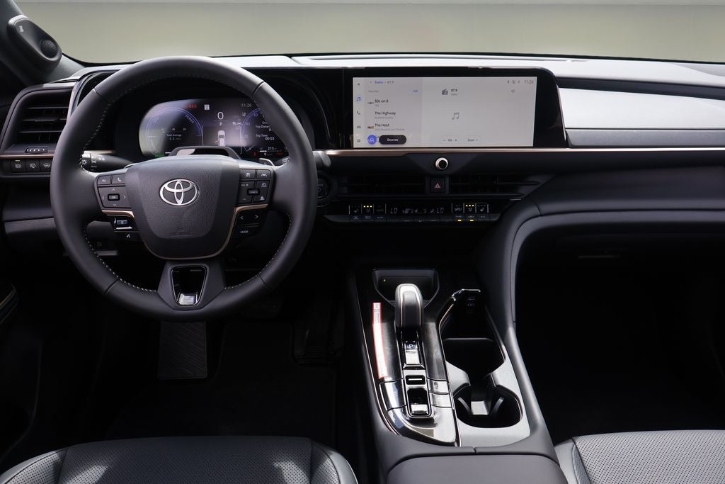 2026 Toyota Toyota Crown Signia Limited