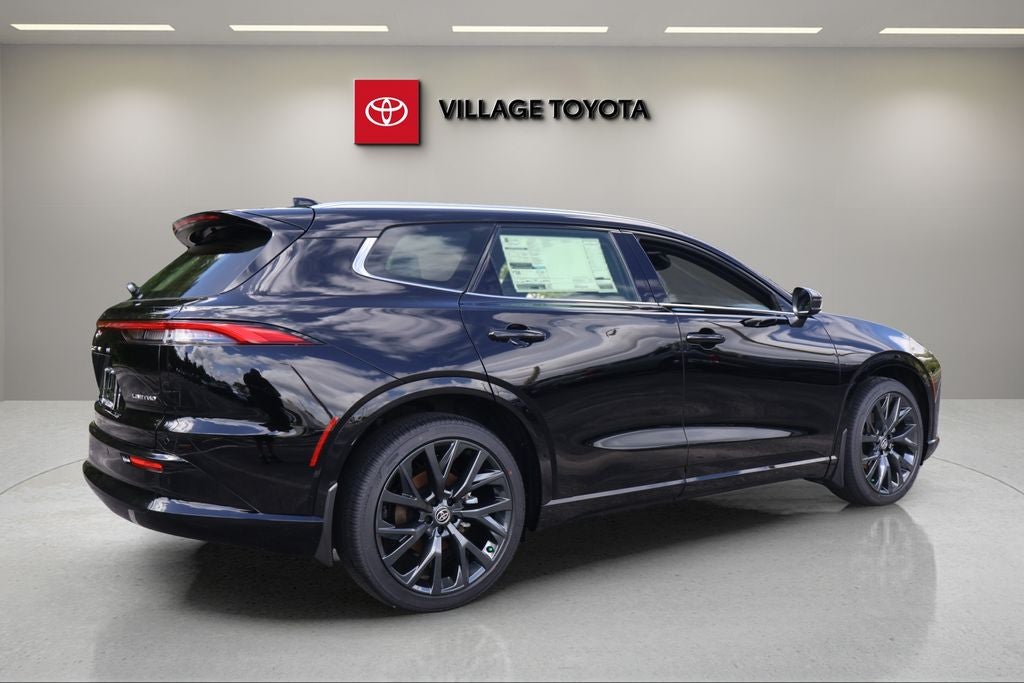 2026 Toyota Toyota Crown Signia Limited