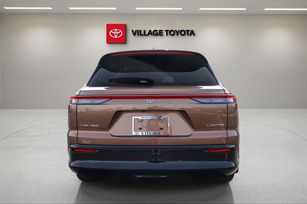 2026 Toyota Toyota Crown Signia Limited