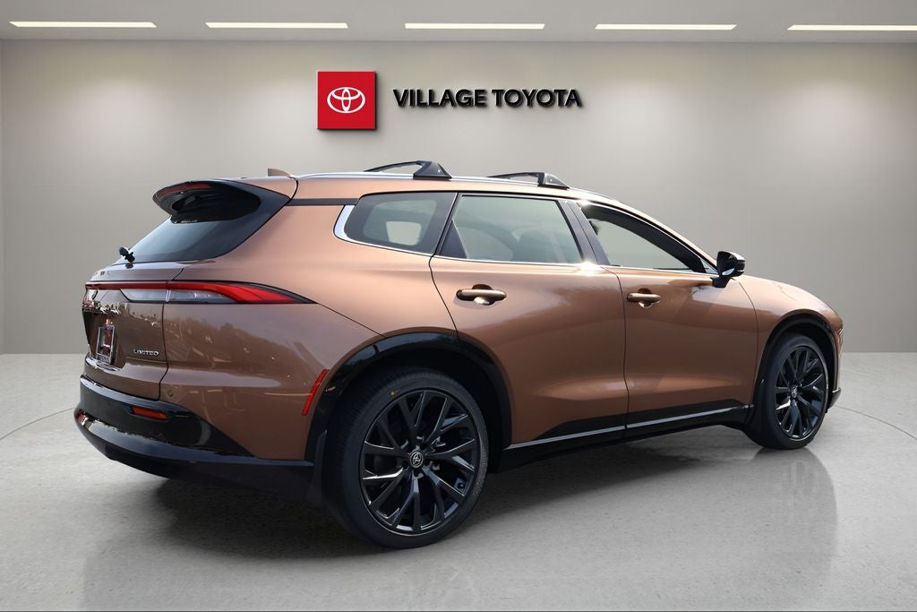 2026 Toyota Toyota Crown Signia Limited