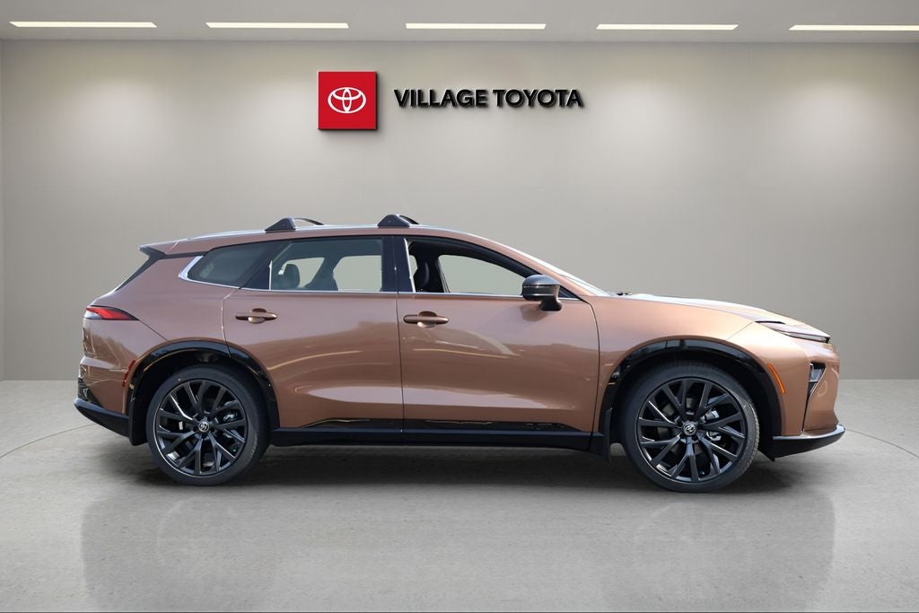 2026 Toyota Toyota Crown Signia Limited