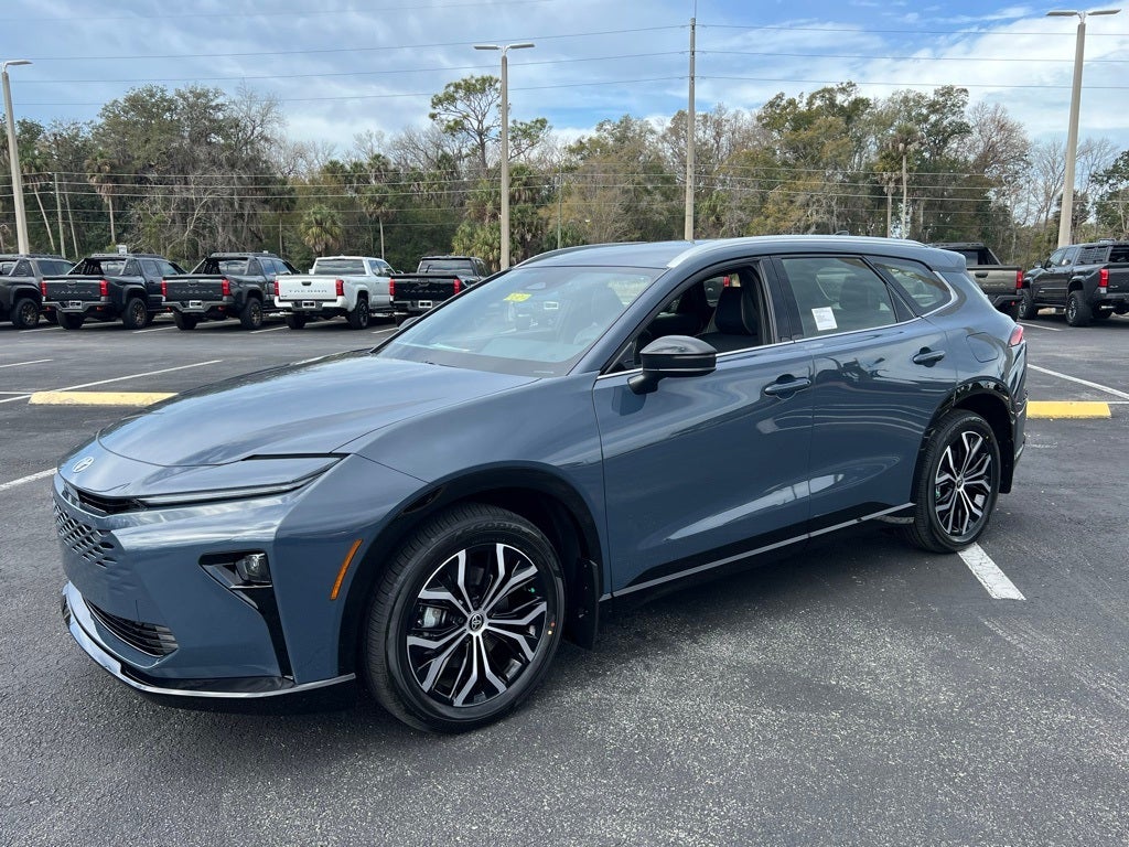 2026 Toyota Toyota Crown Signia XLE