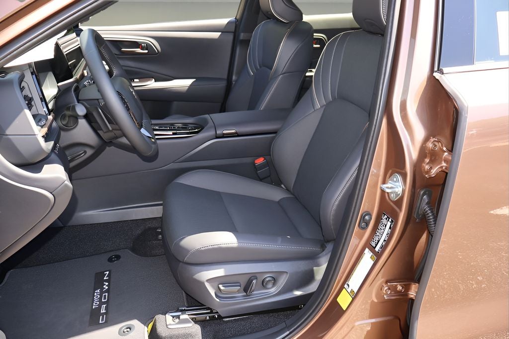 2026 Toyota Toyota Crown Signia Limited