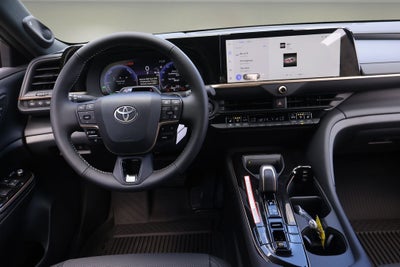 2026 Toyota Toyota Crown Signia Limited