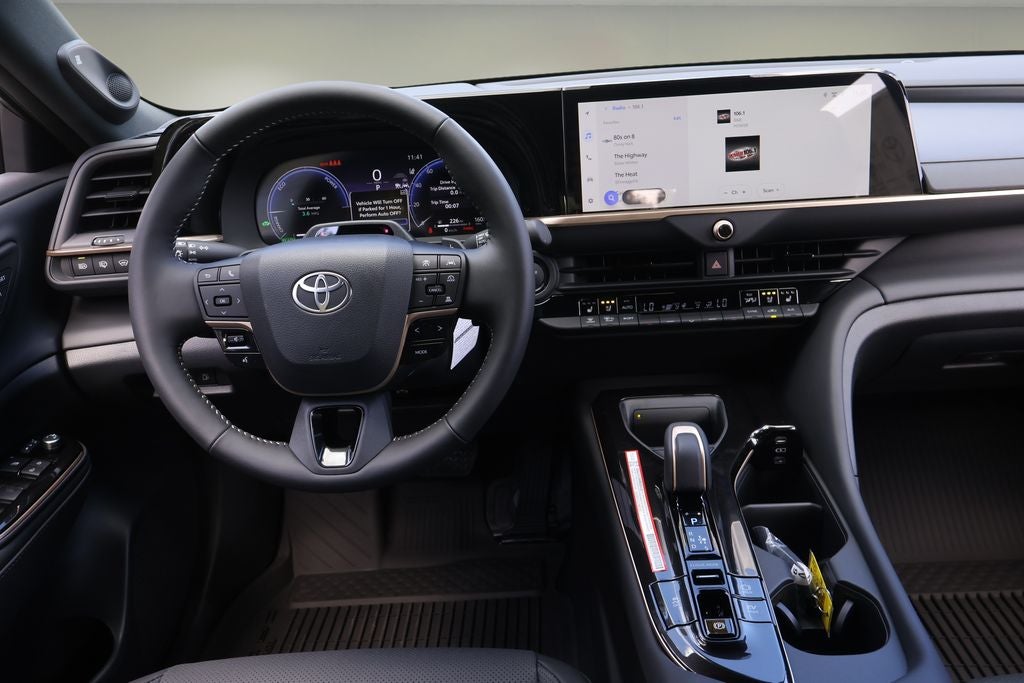 2026 Toyota Toyota Crown Signia Limited