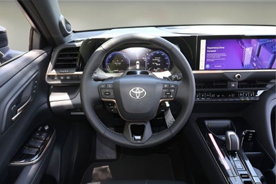 2026 Toyota Toyota Crown Signia Limited