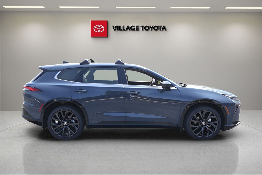 2026 Toyota Toyota Crown Signia Limited