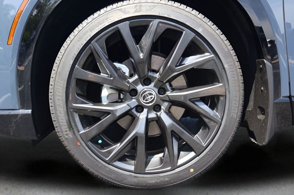 2026 Toyota Toyota Crown Signia Limited