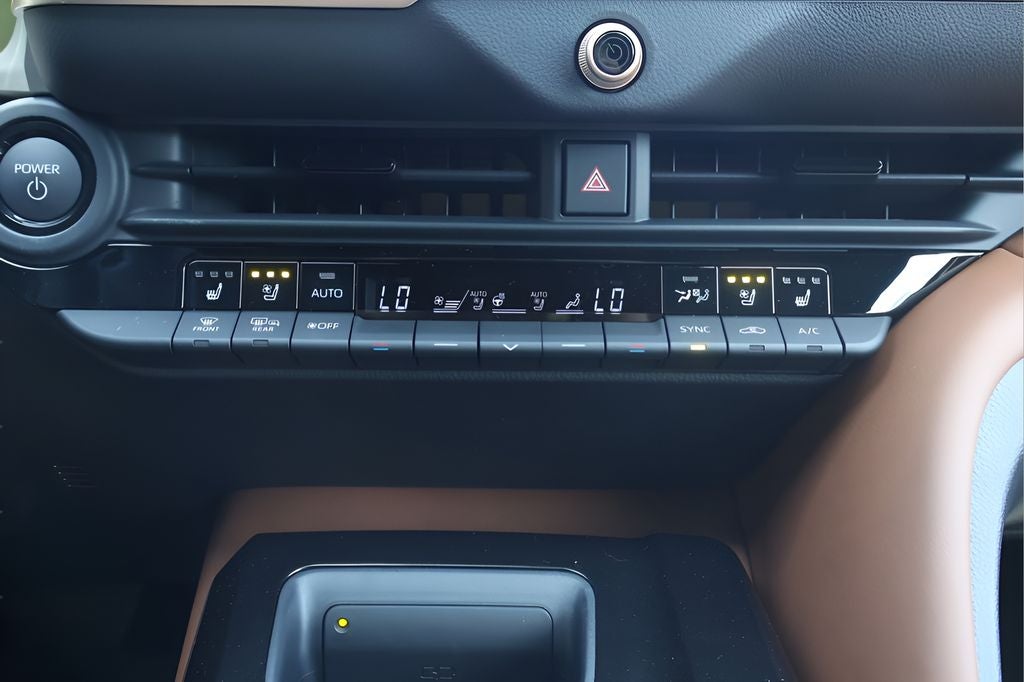 2026 Toyota Toyota Crown Signia Limited