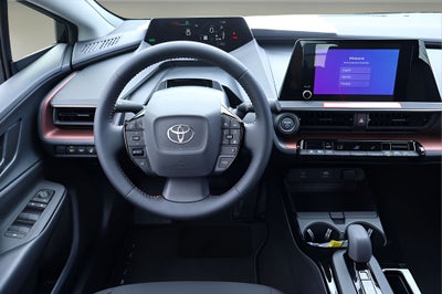 2026 Toyota Prius Plug-in Hybrid SE