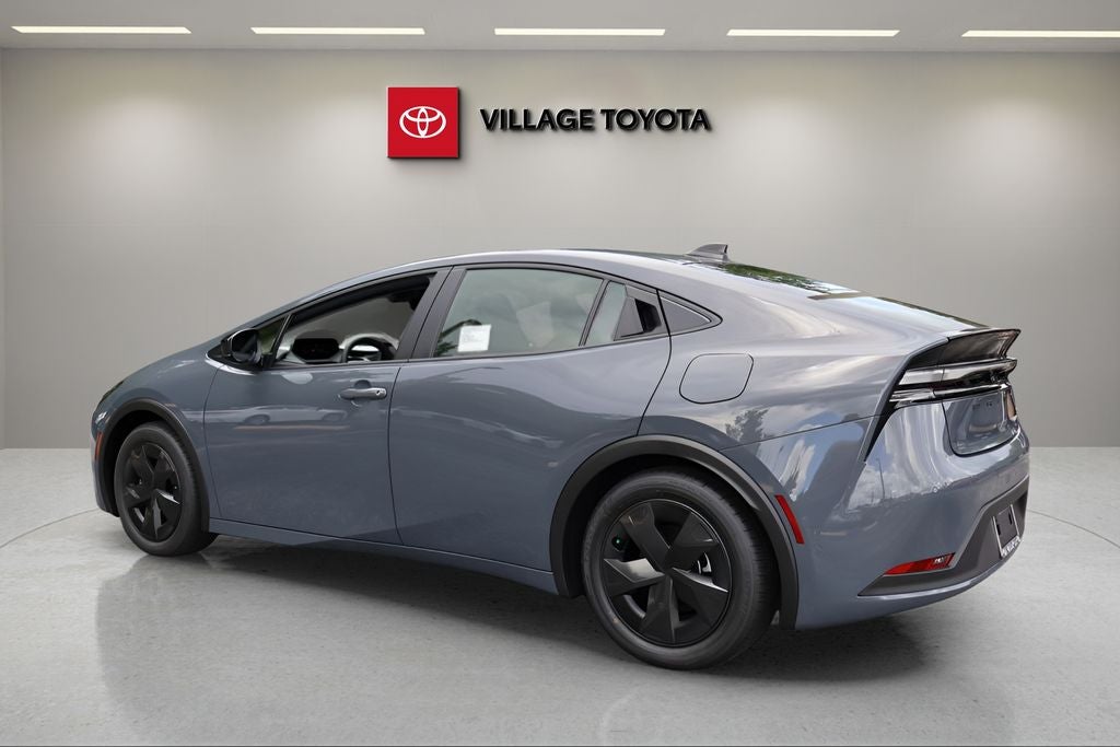 2026 Toyota Prius Plug-in Hybrid SE