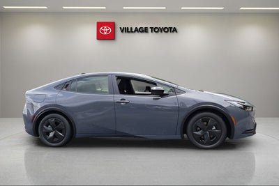 2026 Toyota Prius Plug-in Hybrid SE