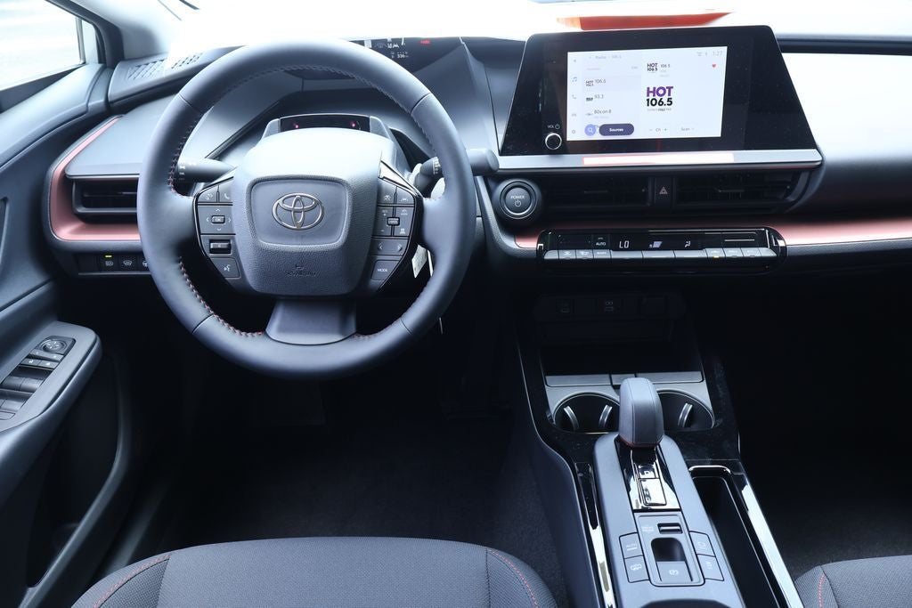 2026 Toyota Prius Plug-in Hybrid SE