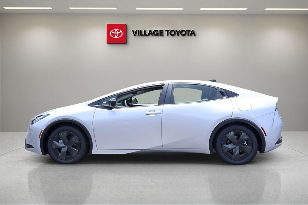 2026 Toyota Prius Plug-in Hybrid SE