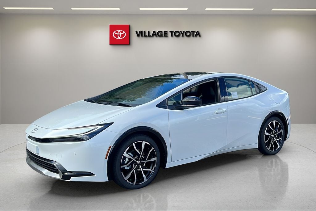 2027 Toyota Prius Plug-in Hybrid XSE Premium