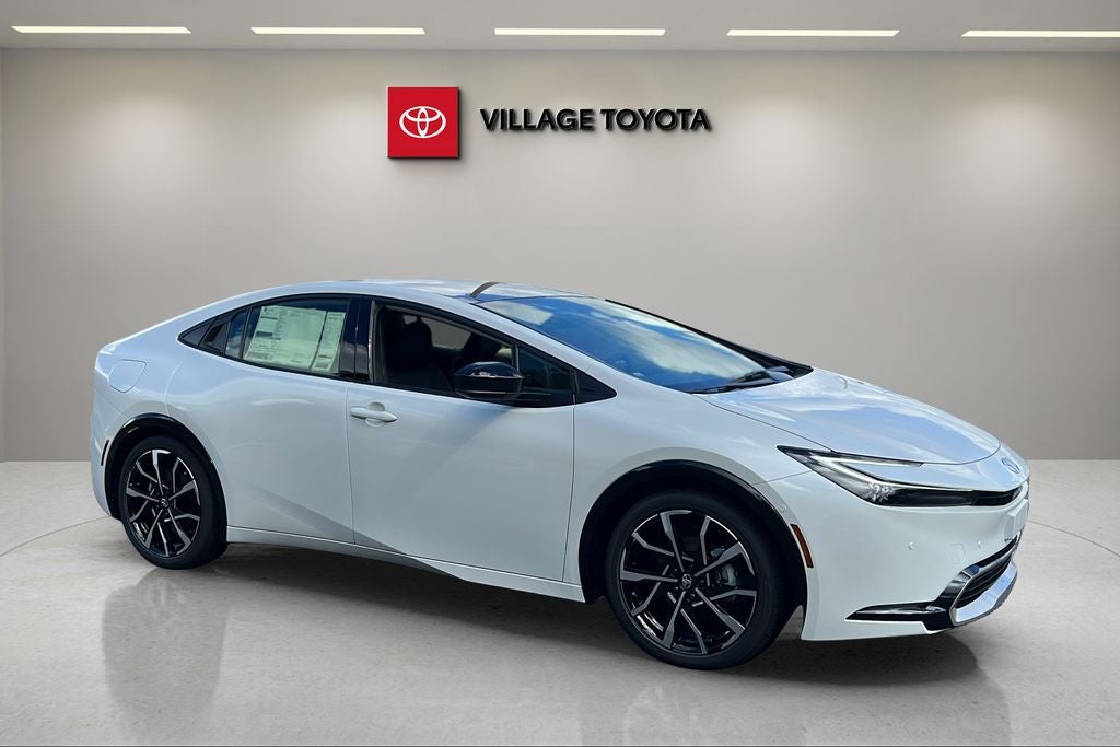2027 Toyota Prius Plug-in Hybrid XSE Premium