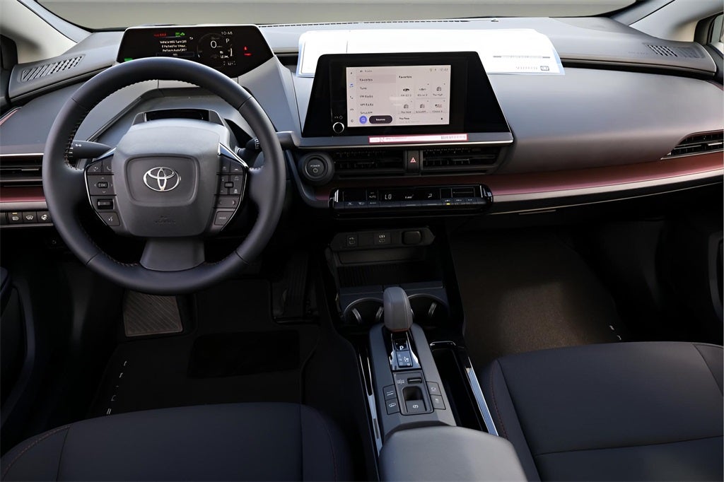 2026 Toyota Prius Plug-in Hybrid SE