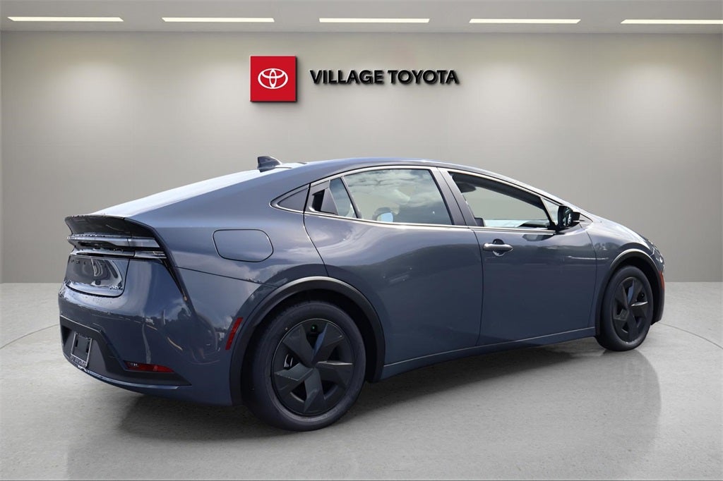 2026 Toyota Prius Plug-in Hybrid SE