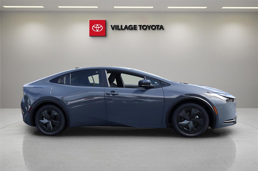 2026 Toyota Prius Plug-in Hybrid SE